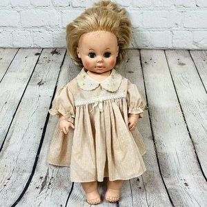 Vintage 1973 Eegee Big Baby Doll No 23 Creepy 21 inch Blonde Green Eyes